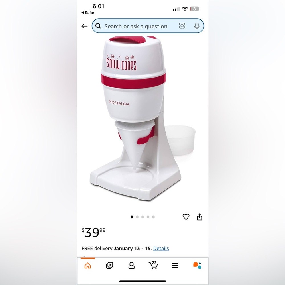 Snow cone maker